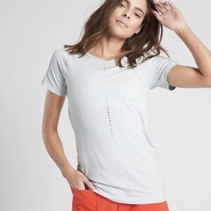 Athleta Womens T Shirt  Baby Blue Short Sleeve Crew Neck Lightweight medium